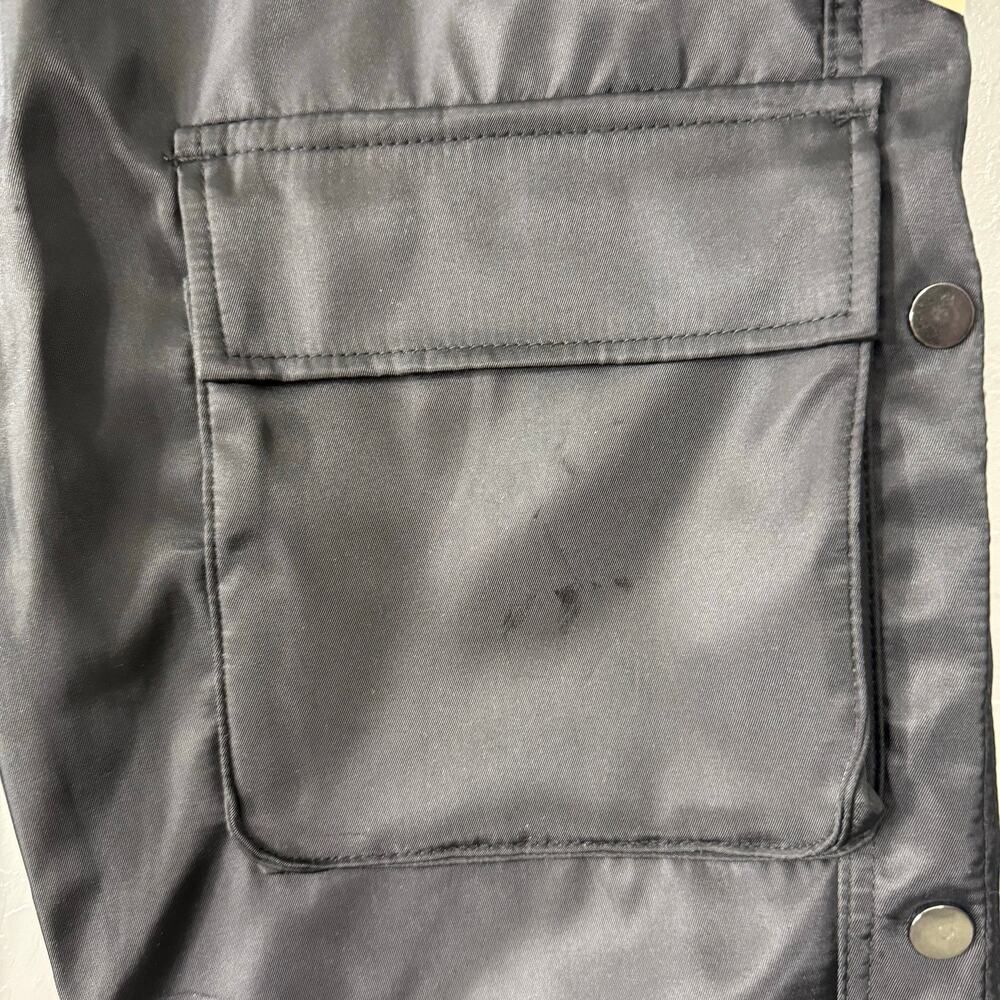 MNML Black Cargo Pants - Picture 3 of 6